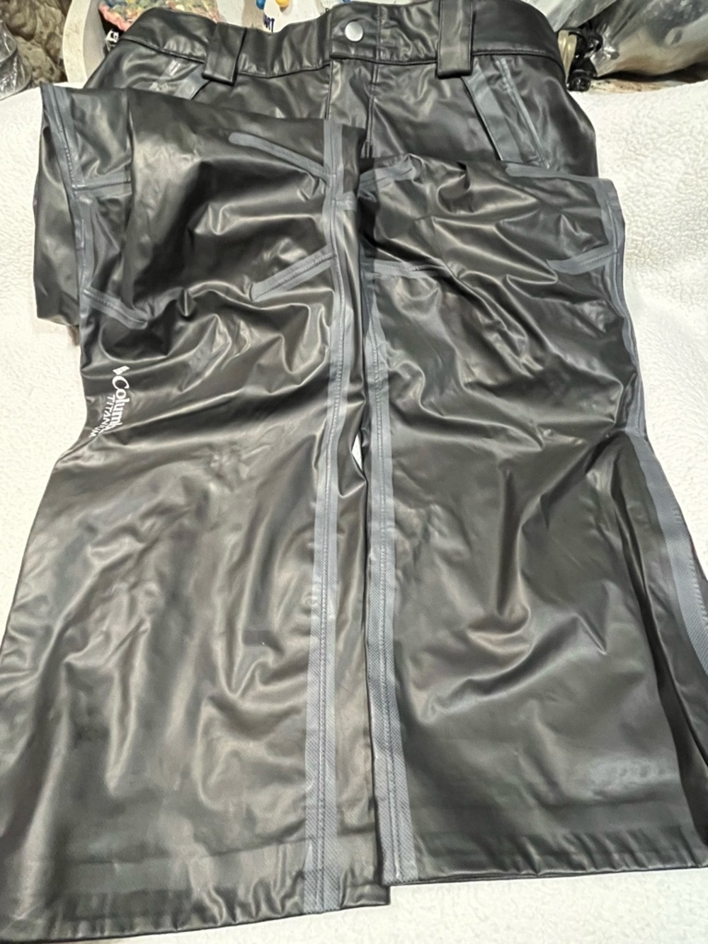 Men's Columbia Titanium ski/snow pants size medium. - Picture 10 of 16